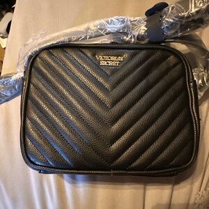 NWT Victoria’s Secret black leather waist bag fanny pack belt